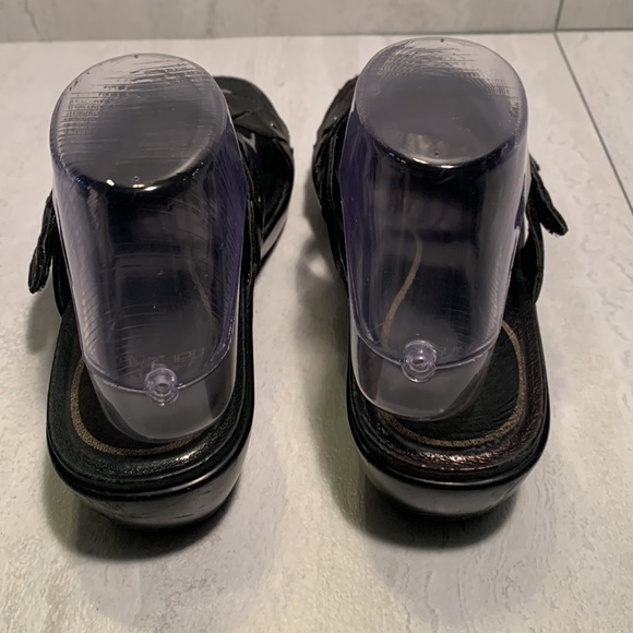 Dansko Women's Black Leather Small Studs Slip On Flat Platform Summer Sandals - Picture 4 of 12